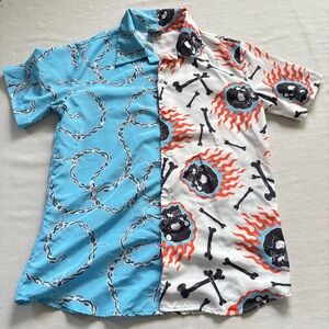 NWOT Sole Boy Men’s S Blue Skull Flames Barbed Wire Graphic Button Shirt